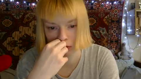 Snapshot of miss_elistia_ chatting on 07-24-26, 11:30 Elis online show from 07-24-26, 11:30
