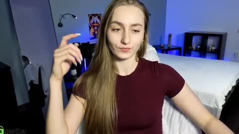 Emily online show from 05-04-26, 07:59