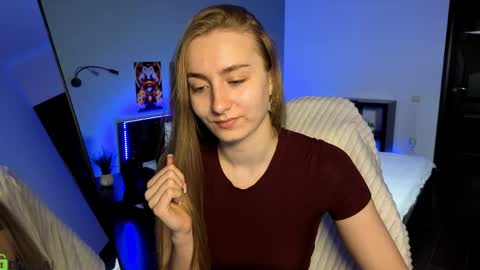 Emily online show from 05-17-26, 08:01
