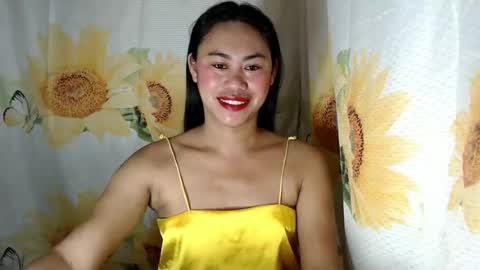 Snapshot of miss_eva2025 chatting on 07-12-26, 07:32 Eva online show from 07-12-26, 07:32