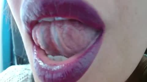 Snapshot of miss_evoleth2 chatting on 07-19-26, 11:58 Miss Evoleth online show from 07-19-26, 11:58