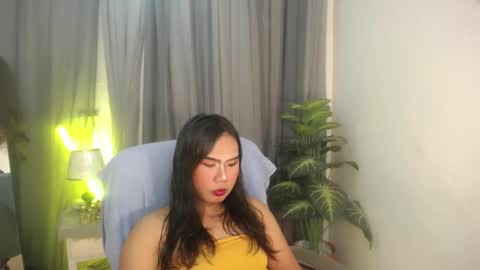 miss_fhakarat online show from 11-10-25, 12:42