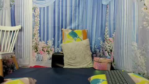 Monica Patricia online show from 05-02-26, 04:06