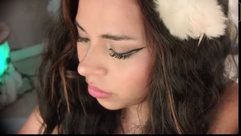  Elisabeth  IG galax xxia       online show from 12-13-24, 03:43