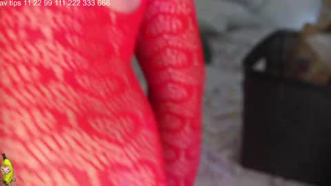 Snapshot of miss_galaxxia chatting on 04-04-26, 01:04 Elisabeth IG galax xxia online show from 04-04-26, 01:04