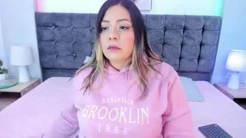 miss_horney online show from 12-01-25, 07:41