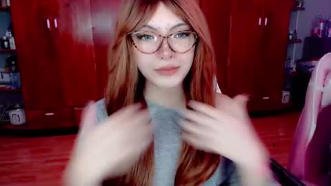 Snapshot of miss_hornydoll chatting on 07-19-26, 01:31 miss_hornydoll online show from 07-19-26, 01:31