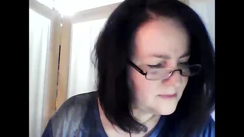 Snapshot of miss_irinax chatting on 11-04-25, 02:49 Miss irinax online show from 11-04-25, 02:49