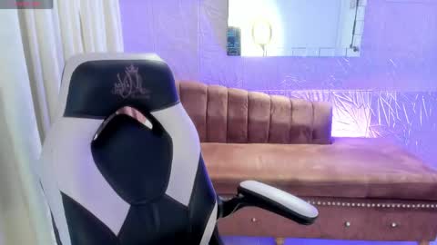 Isabella online show from 04-30-26, 08:57