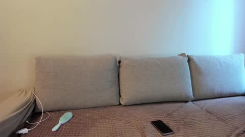 Kitty online show from 09-14-25, 02:22