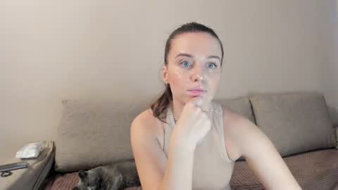 Kitty online show from 12-05-25, 02:53