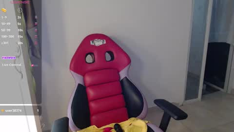 ly independent model online show from 10-02-25, 07:10