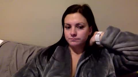 Snapshot of miss_maci_xo chatting on 01-17-25, 11:17 Maci online show from 01-17-25, 11:17
