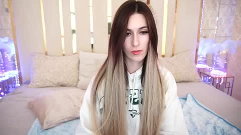 Snapshot of miss_martini chatting on 12-05-24, 10:23 online show from 12-05-24, 10:23