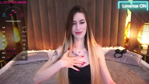 Snapshot of miss_martini chatting on 01-22-25, 07:14 online show from 01-22-25, 07:14