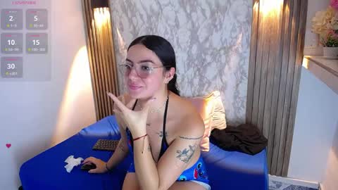 Snapshot of miss_merlin_ chatting on 04-23-26, 12:29 Merlin online show from 04-23-26, 12:29