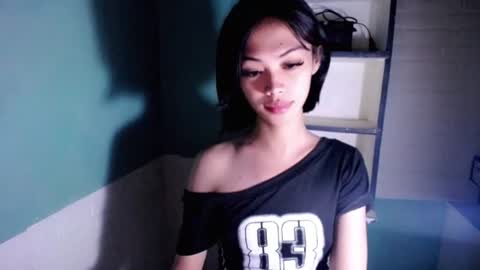 Snapshot of miss_moheera_xxx chatting on 07-15-26, 07:52 Moheera online show from 07-15-26, 07:52
