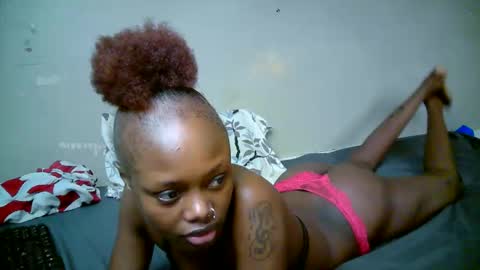 miss_pretty01 online show from 05-06-26, 12:41