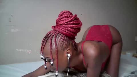 miss_pretty01 online show from 05-14-26, 06:58