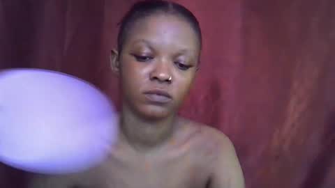 miss_rihanna2 online show from 11-05-25, 06:57