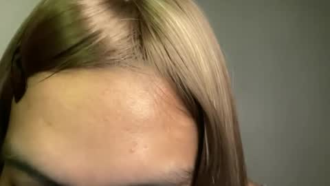 Miss SAPHA online show from 07-27-26, 01:18