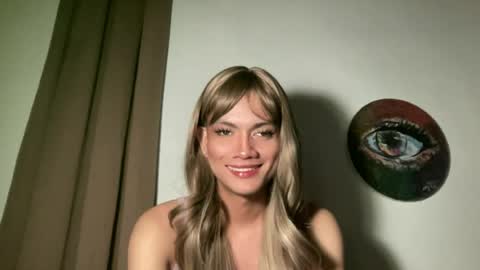 Miss SAPHA online show from 07-30-26, 01:21