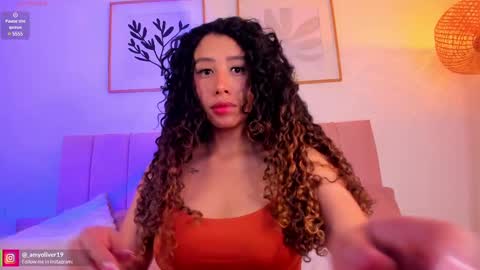 Snapshot of miss_sidney chatting on 02-11-25, 12:05 Amy Olivera online show from 02-11-25, 12:05