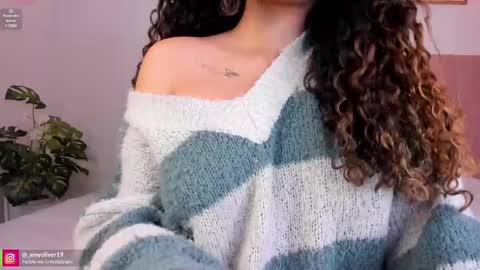 Snapshot of miss_sidney chatting on 02-25-25, 03:05 Amy Olivera online show from 02-25-25, 03:05