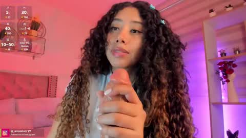 Snapshot of miss_sidney chatting on 03-11-25, 06:52 Amy Olivera online show from 03-11-25, 06:52