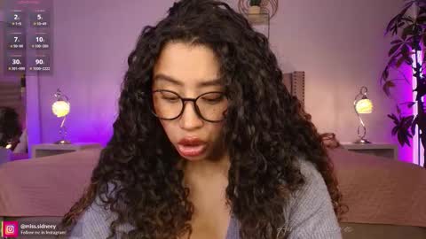 Snapshot of miss_sidney chatting on 11-13-25, 01:21 Amy Olivera online show from 11-13-25, 01:21