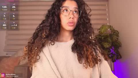 Snapshot of miss_sidney chatting on 01-09-26, 12:41 Amy Olivera online show from 01-09-26, 12:41