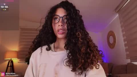 Snapshot of miss_sidney chatting on 01-15-26, 12:54 Amy Olivera online show from 01-15-26, 12:54