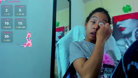 miss_sparkle666 online show from 10-12-25, 04:22