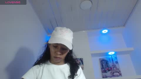 miss_sparkle666 online show from 01-17-26, 08:01