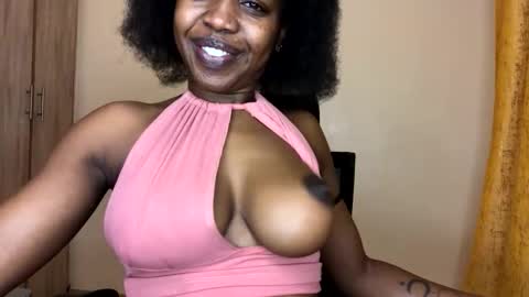 Snapshot of miss_squirts chatting on 05-02-26, 04:17 BELLAH online show from 05-02-26, 04:17
