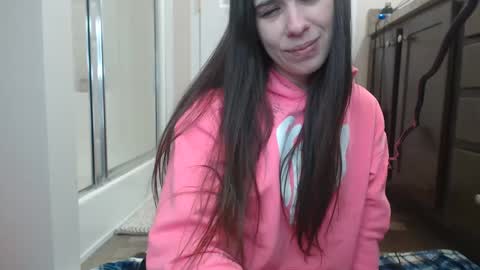 Bella online show from 01-12-25, 01:53