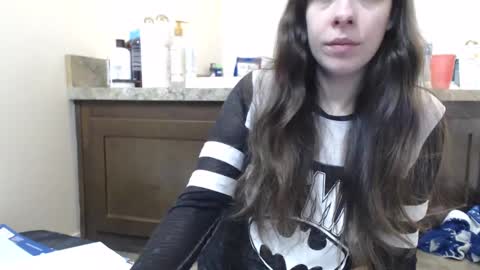 Bella online show from 02-11-25, 04:13