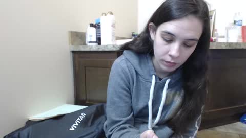 Bella online show from 02-13-25, 02:56