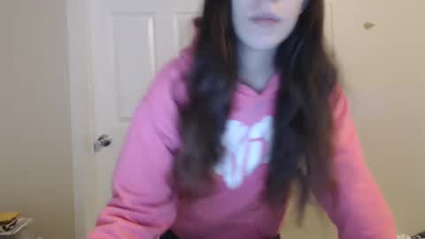 Bella online show from 03-12-25, 02:56