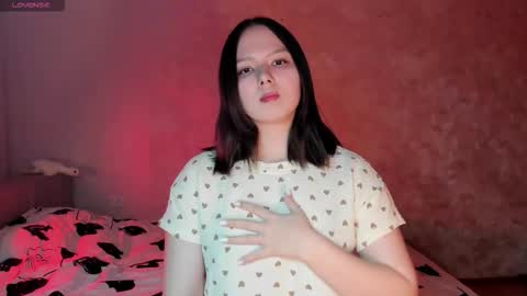 Snapshot of miss_teasee chatting on 03-22-26, 02:20 JULIE online show from 03-22-26, 02:20