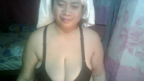 Snapshot of miss_v0lcan0 chatting on 09-17-25, 09:55 miss v0lcan0 online show from 09-17-25, 09:55