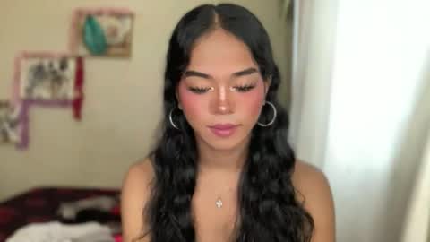 miss_veron_xoxo online show from 12-18-25, 06:30