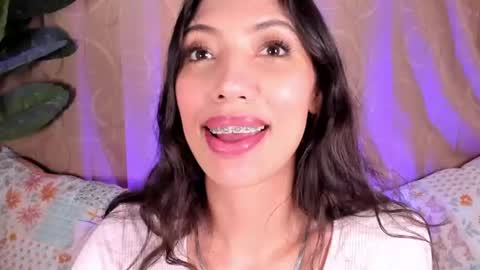 Miss Veronica online show from 06-13-26, 01:53