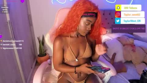 Tay Tay Independent Model   online show from 02-27-25, 11:20