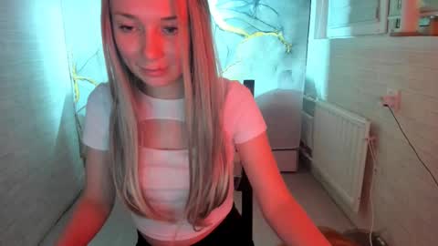Snapshot of miss_you20 chatting on 12-16-24, 11:39 miss_you20 online show from 12-16-24, 11:39