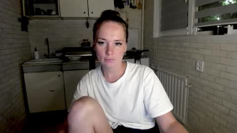 Snapshot of miss_you20 chatting on 09-13-25, 07:35 miss_you20 online show from 09-13-25, 07:35