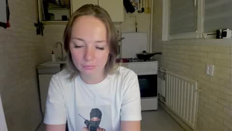 Snapshot of miss_you20 chatting on 10-22-25, 09:14 miss_you20 online show from 10-22-25, 09:14