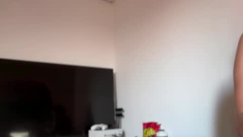 Snapshot of missameliah chatting on 09-29-25, 12:43 Ameliahs online show from 09-29-25, 12:43