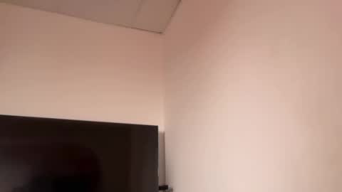 Snapshot of missameliah chatting on 10-06-25, 01:08 Ameliahs online show from 10-06-25, 01:08