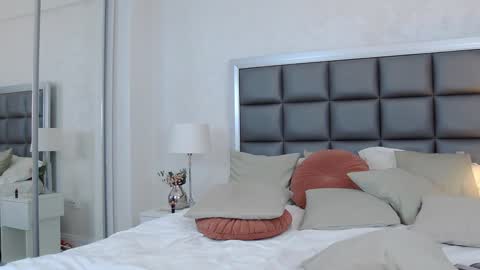 Snapshot of missangelinnaa chatting on 12-07-24, 06:04        n g e l i n a        online show from 12-07-24, 06:04